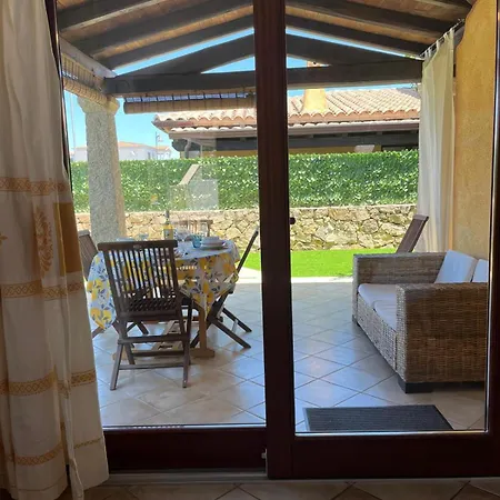 Budoni Centro - Villetta Relax Con Giardino
